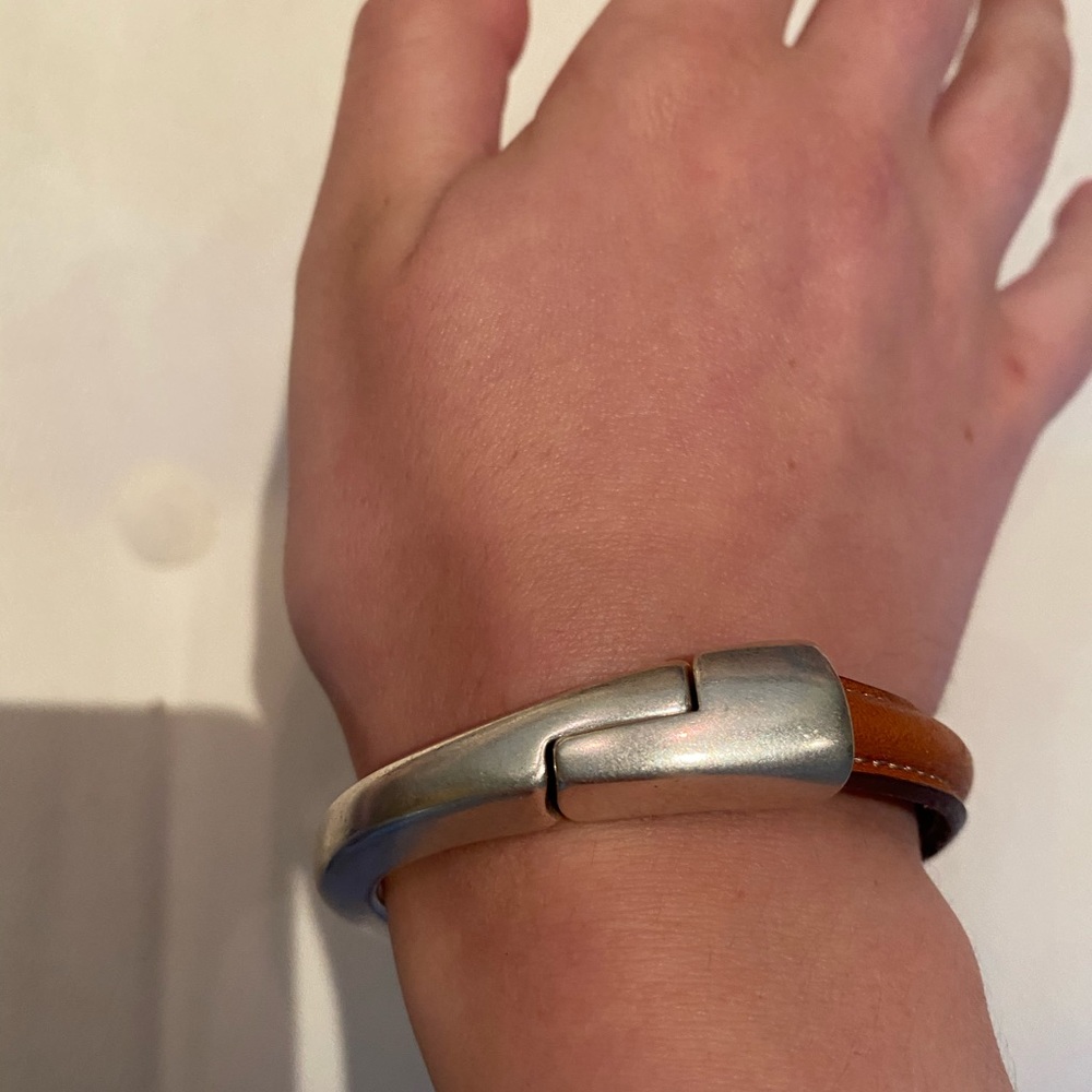 Leather western bracelet